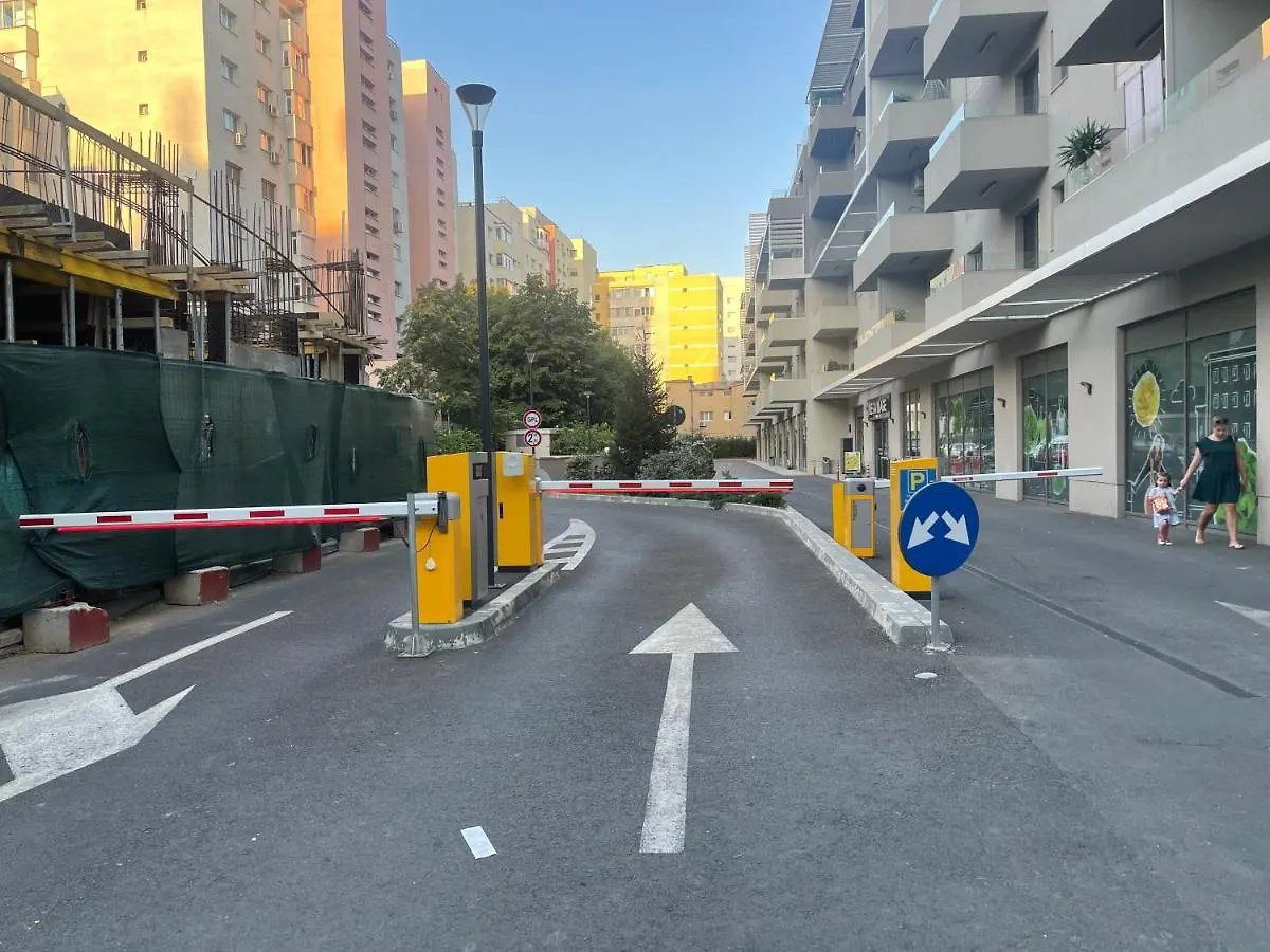 C-Entral Apartments Bucharest With Private Parking